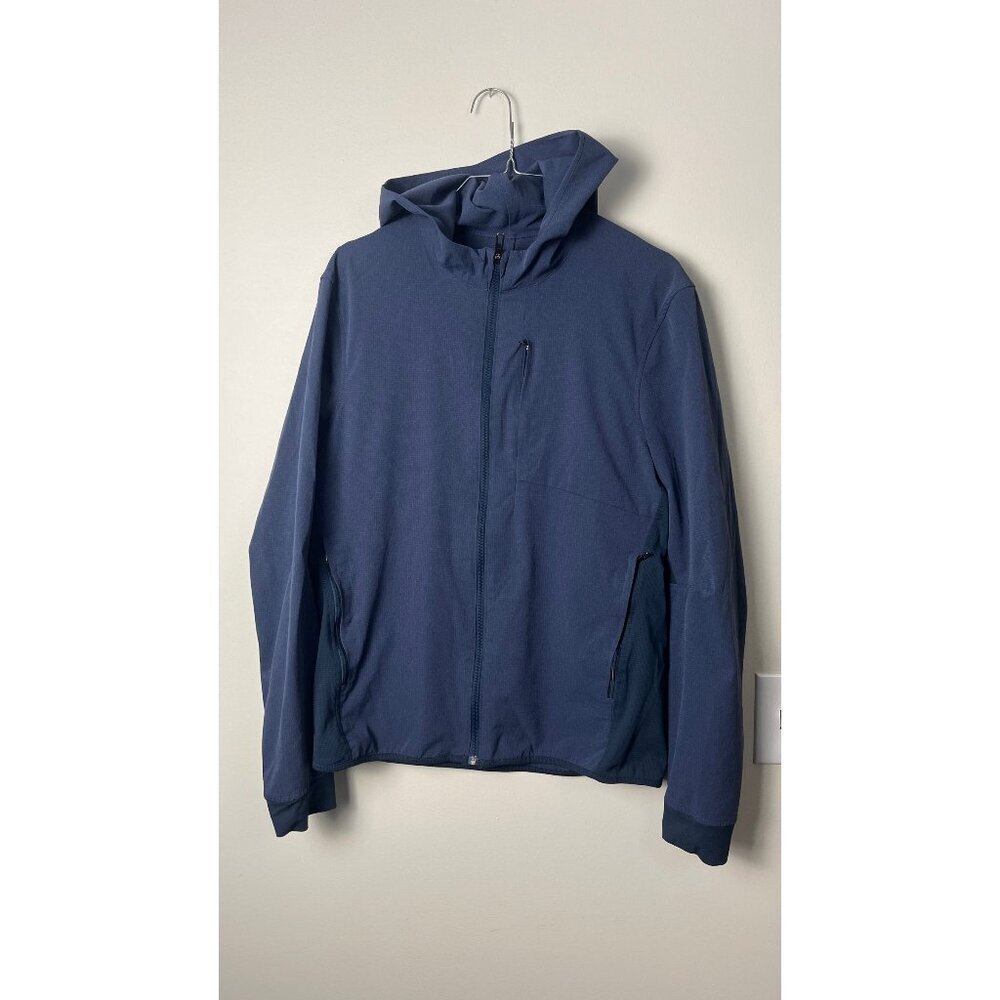 LULULEMON SPORTS JACKET M